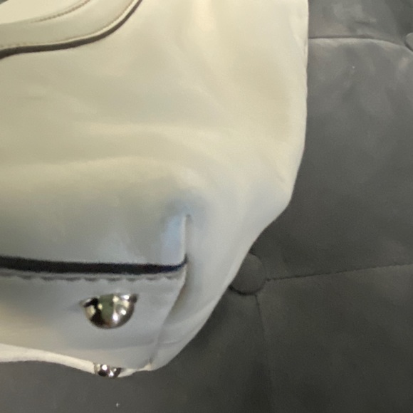 Gucci***Cream leather Authentic Gucci tote - Picture 7 of 12